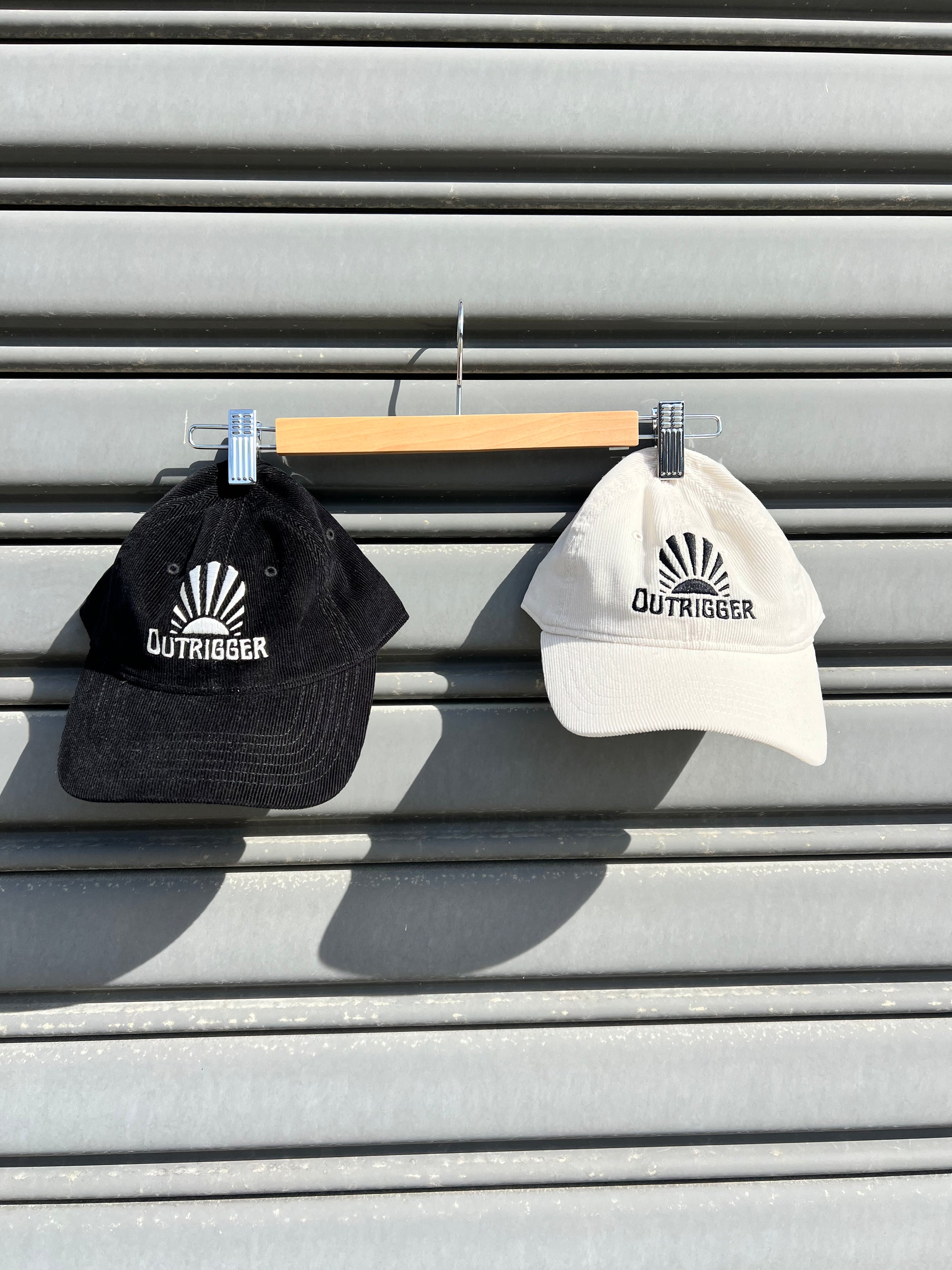 Outrigger Cord Cap