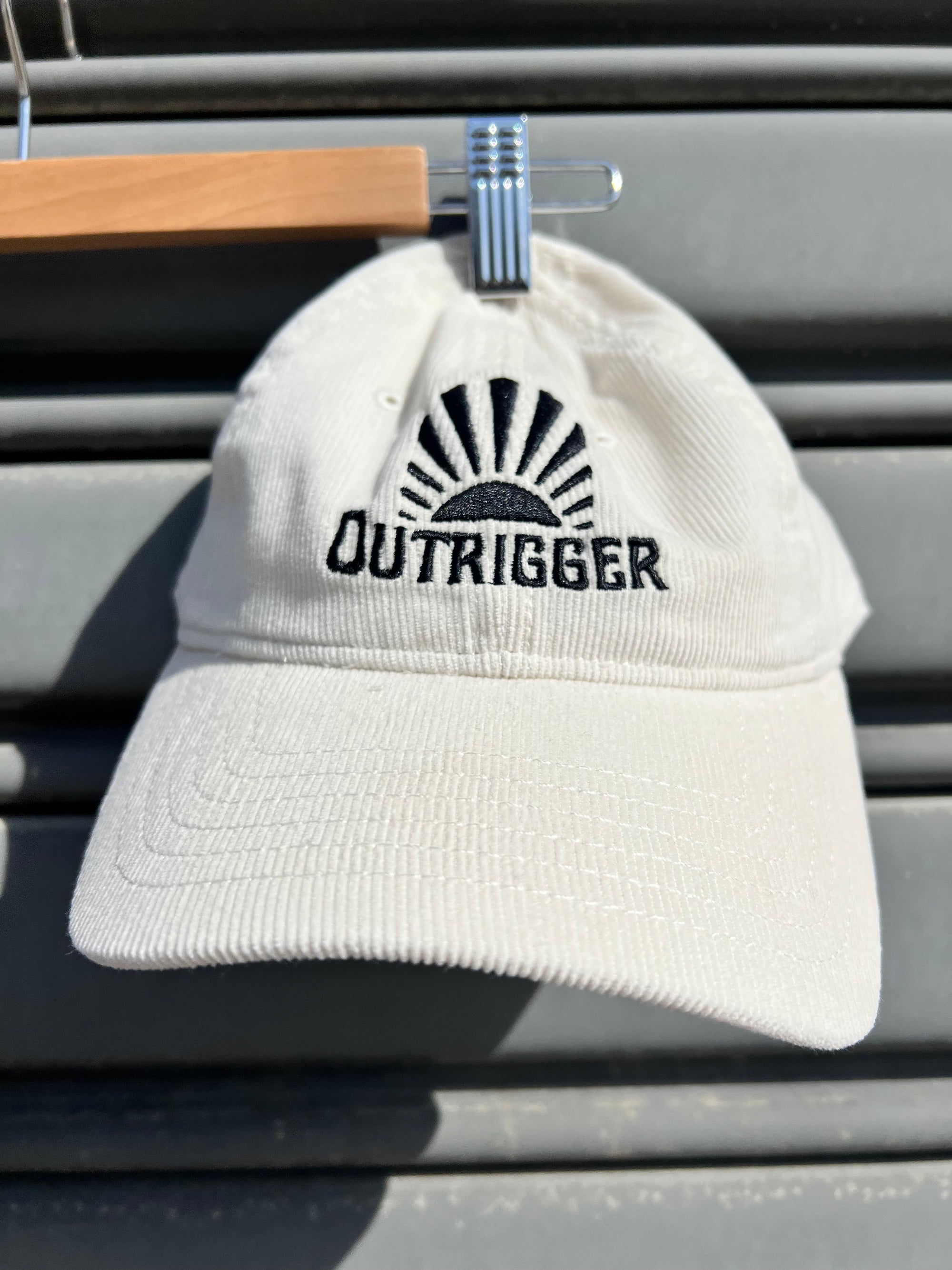 Outrigger Cord Cap