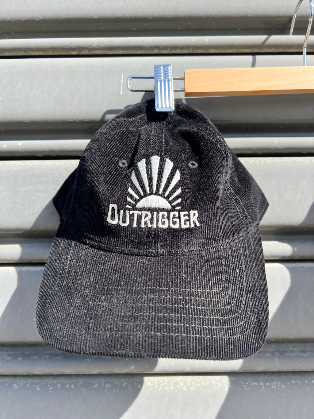 Outrigger Cord Cap
