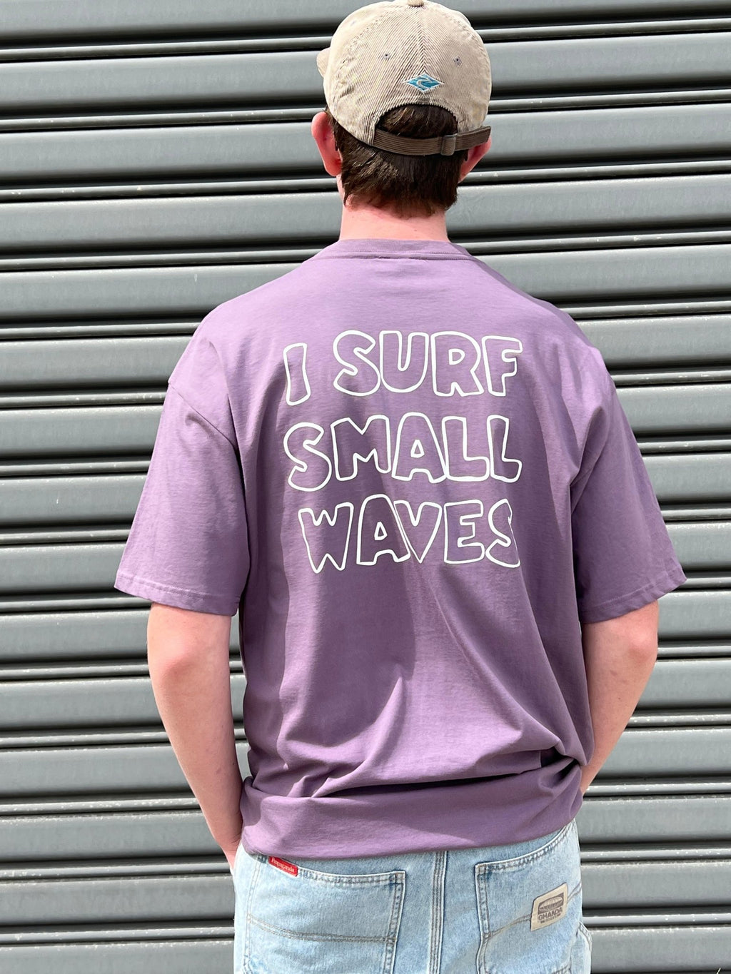 I surf small waves | T-Shirt - Outrigger Trading CoI surf small waves | T-Shirt