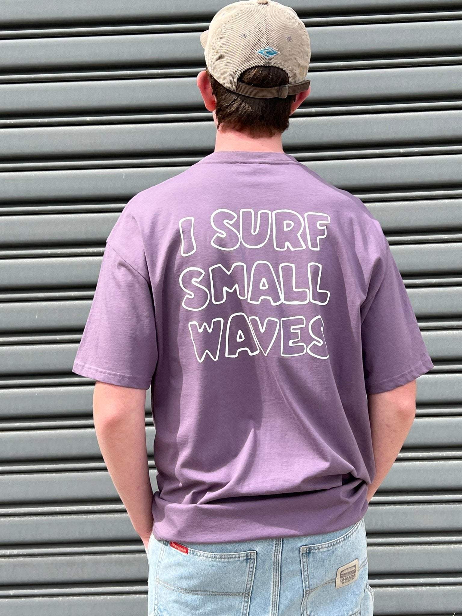 I surf small waves | T-Shirt - Outrigger Trading CoI surf small waves | T-Shirt