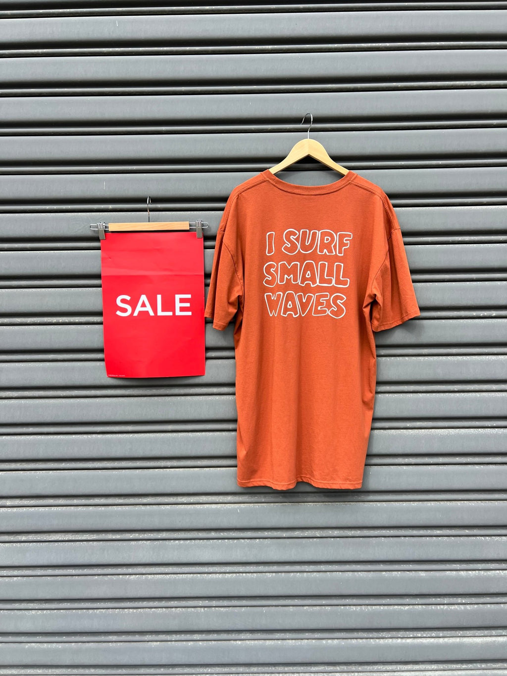 sale!! I surf small waves | T-Shirt - Outrigger Trading Cosale!! I surf small waves | T-Shirt